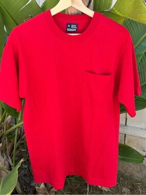 Vintage 90s Honors Pocket T Shirt Red Made in USA Size M